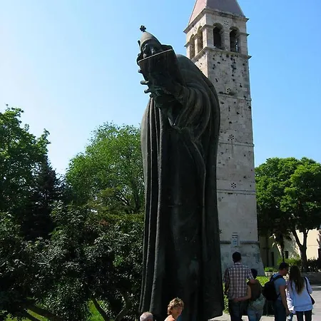 Ana * Split